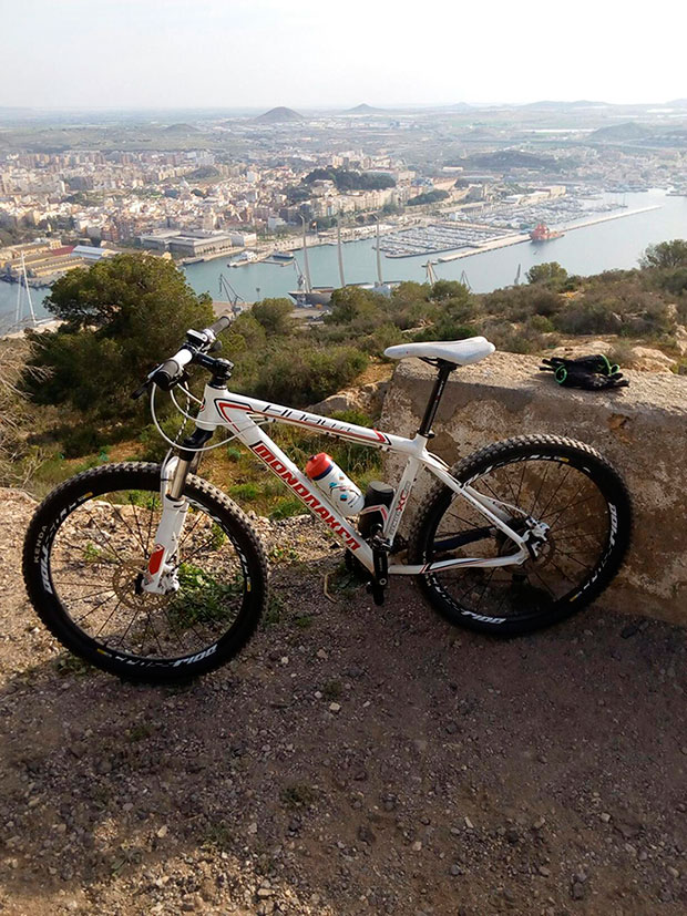 La foto del día en TodoMountainBike: "MTB en Cartagena"